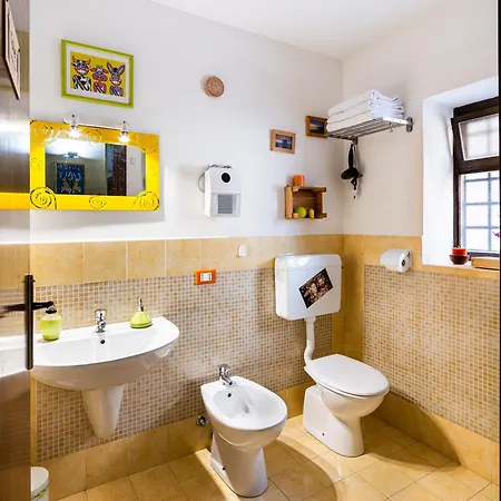 Carmine House Apartment *
